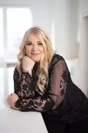 Lily Ruggi, Niagara Falls, Real Estate Agent